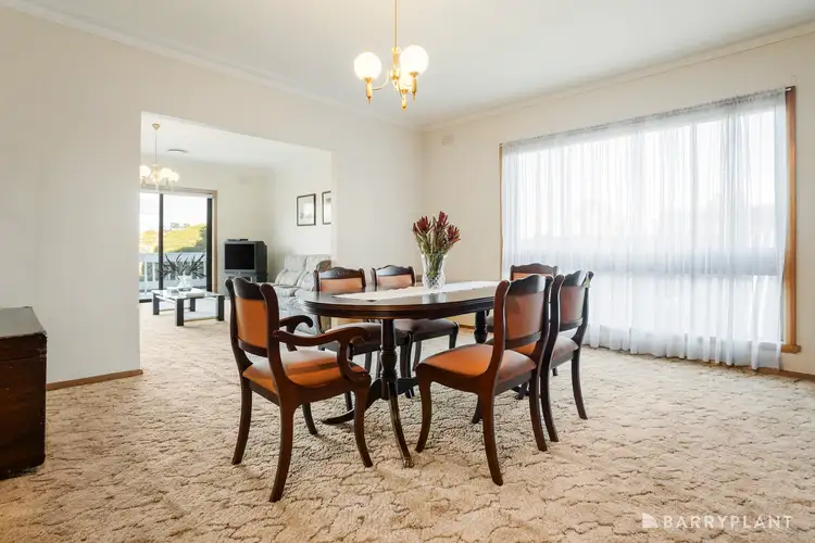 Fifth view of Homely house listing, 7 Shakespeare Drive, Bundoora VIC 3083