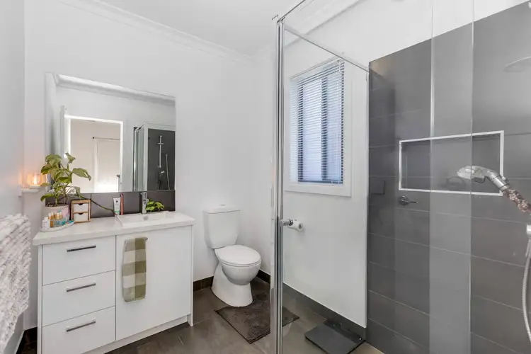Sixth view of Homely house listing, 4 Buchanan Drive, Huntly VIC 3551