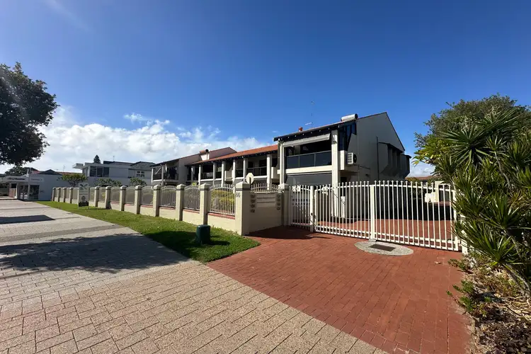 7/66 Mandurah Terrace, Mandurah WA 6210