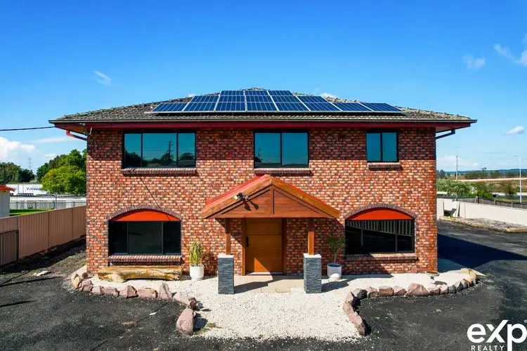 33 Eastern Avenue, Tarro NSW 2322