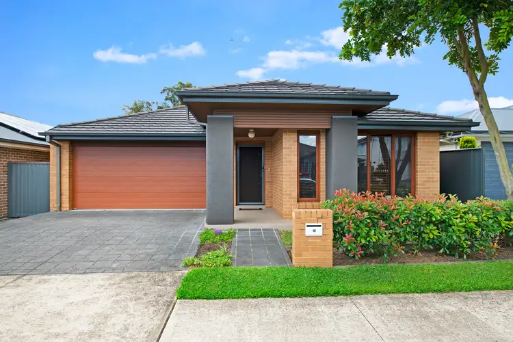 18 Marshall Avenue, Ropes Crossing NSW 2760