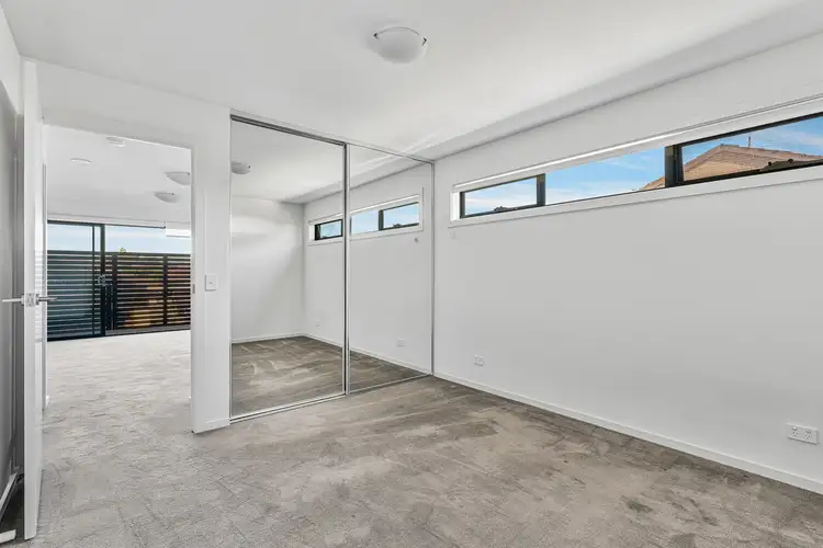 Sixth view of Homely unit listing, 8/7 Burns Avenue, Clayton South VIC 3169