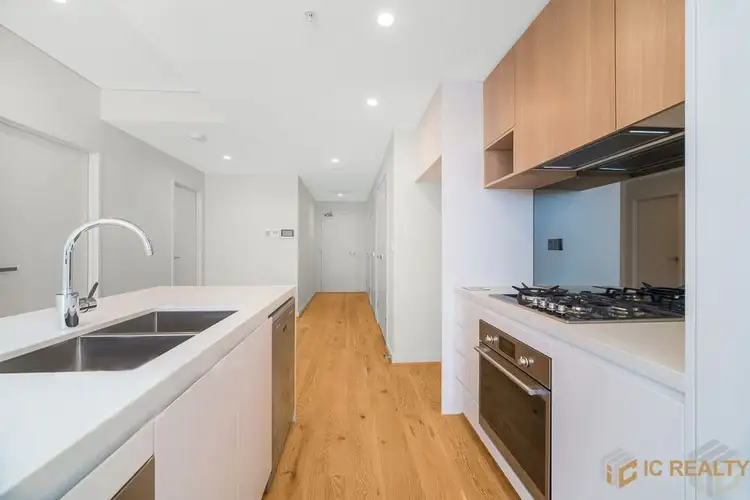 211/100 Fairway Drive, Norwest NSW 2153
