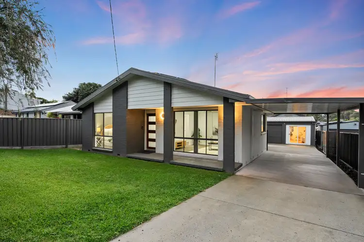 19 Gladys Avenue, Berkeley Vale NSW 2261
