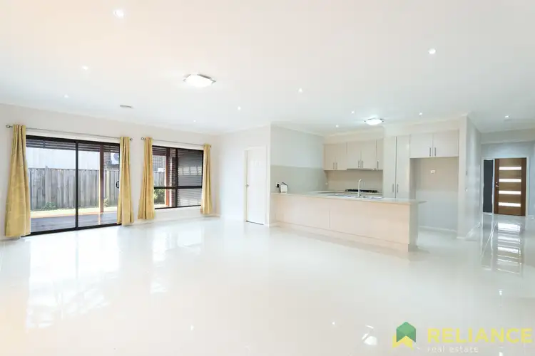 Sixth view of Homely house listing, 10 Nantha Way, Brookfield VIC 3338