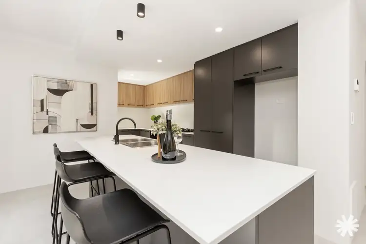 2/208 Riseley Street, Booragoon WA 6154