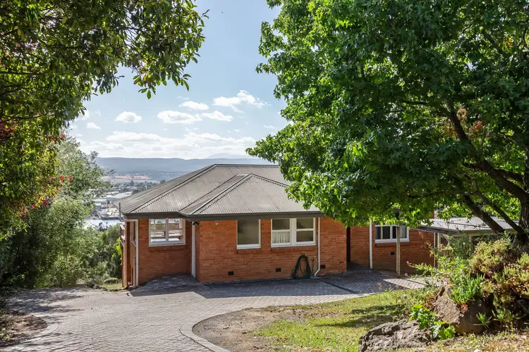 52 Forest Road, Trevallyn TAS 7250