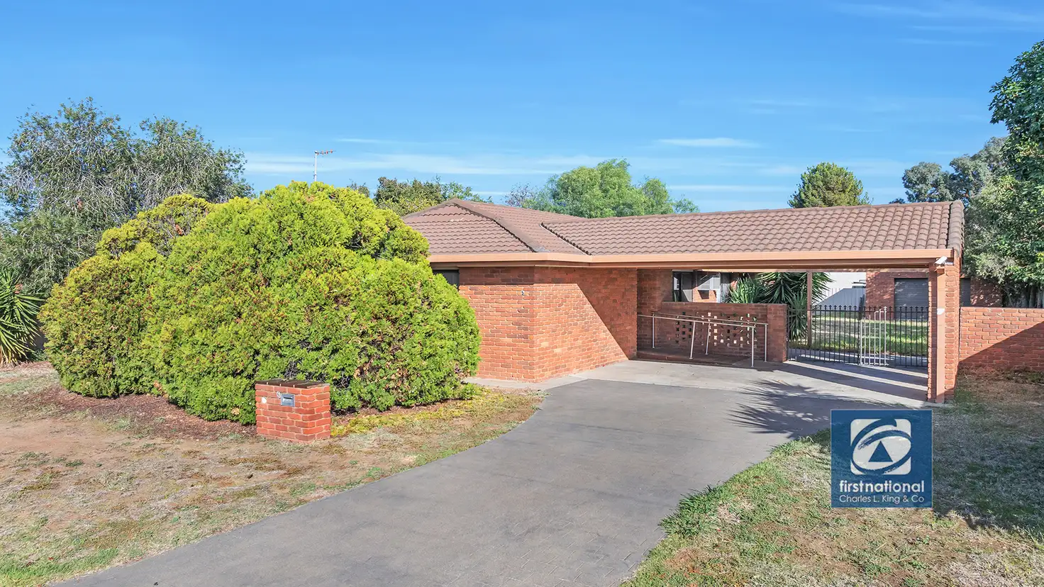 Main view of Homely house listing, 5 Lachlan Crescent, Echuca VIC 3564