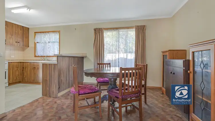 Fifth view of Homely house listing, 5 Lachlan Crescent, Echuca VIC 3564