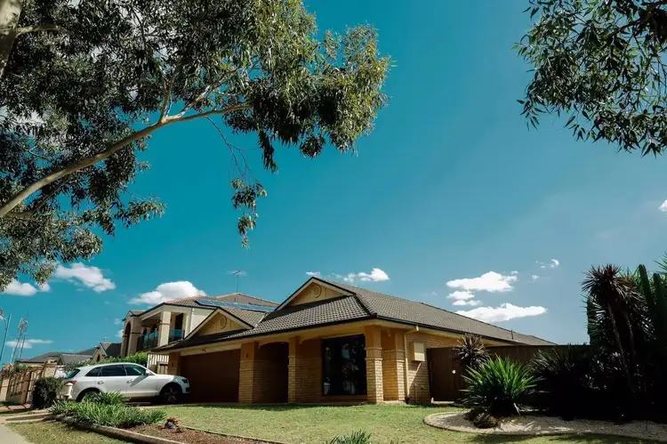 9 San Marino Drive, Prestons NSW 2170