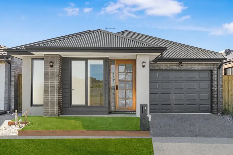 8 Steer Street, Werribee VIC 3030