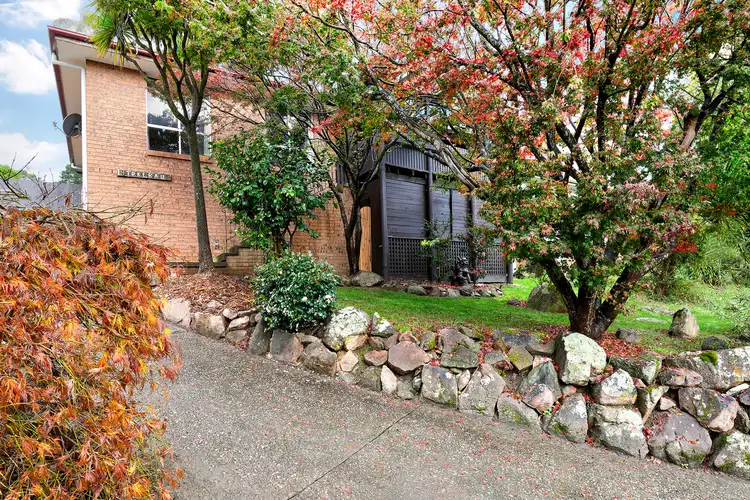 19 Gladstan Avenue, Katoomba NSW 2780