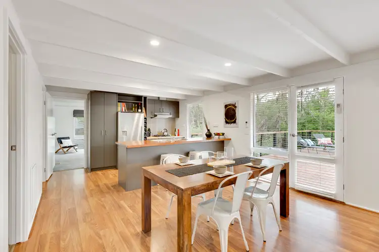 32 Seabrook Avenue, Rosebud VIC 3939