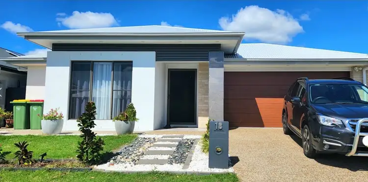 18 Field Street, Helensvale QLD 4212