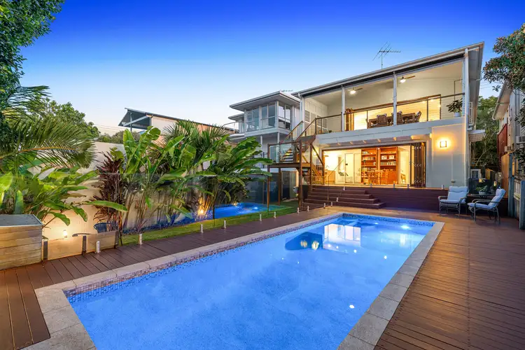 52 Kingsley Terrace, Wynnum QLD 4178