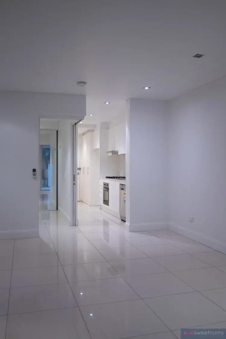 Second view of Homely unit listing, 14/4 Kingsway, Dee Why NSW 2099
