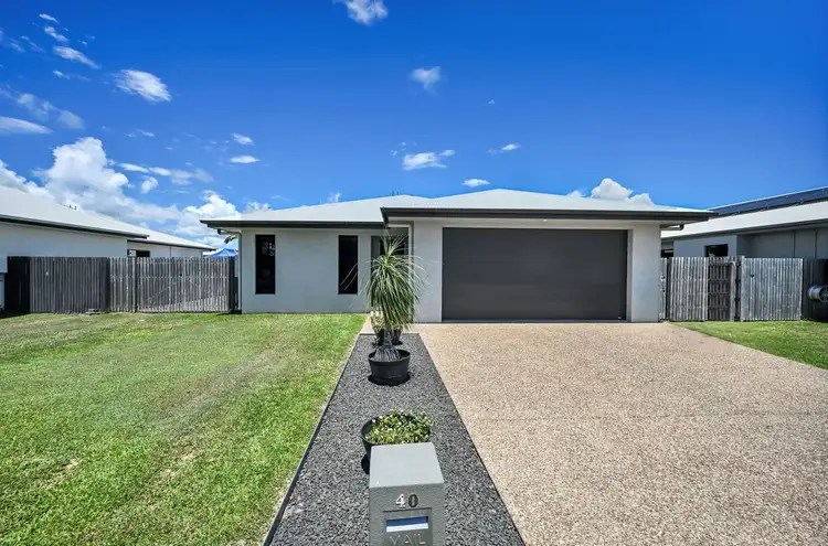 40 Fremont Street, Mount Low QLD 4818