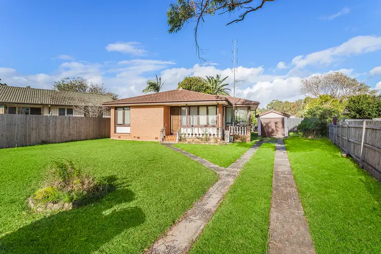 15 Kells Crescent
