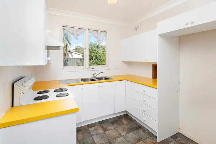 Fifth view of Homely house listing, 15 Kells Crescent, Bellambi NSW 2518