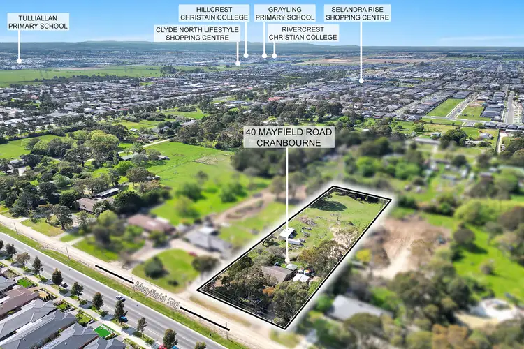 40 Mayfield Road, Cranbourne East VIC 3977