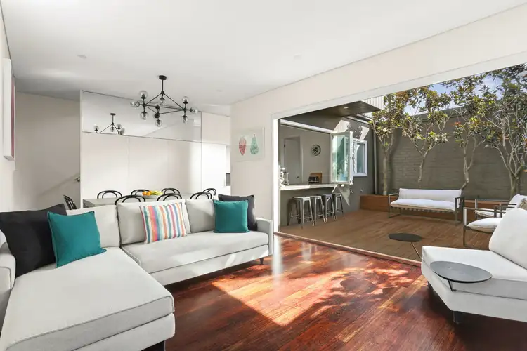 8 Thorby Avenue, Leichhardt NSW 2040