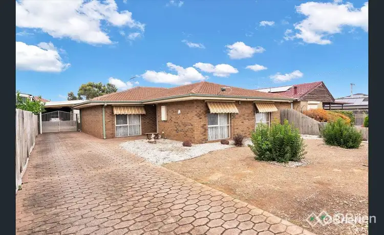 86 Coburns Road, Melton South VIC 3338