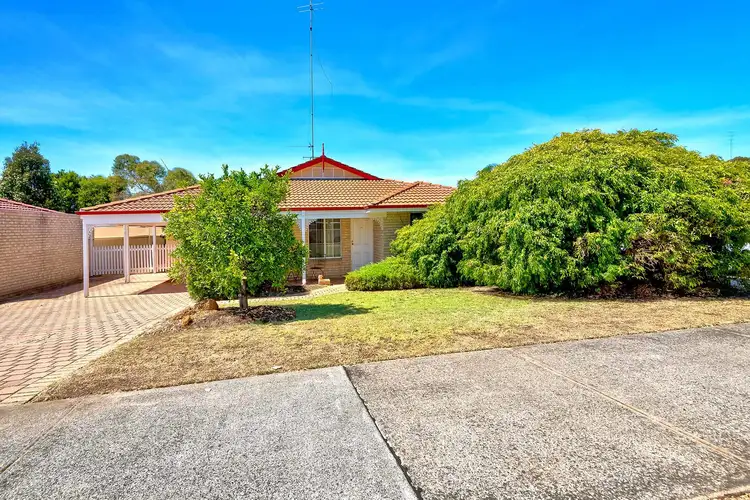 70 Winthrop Avenue, College Grove WA 6230