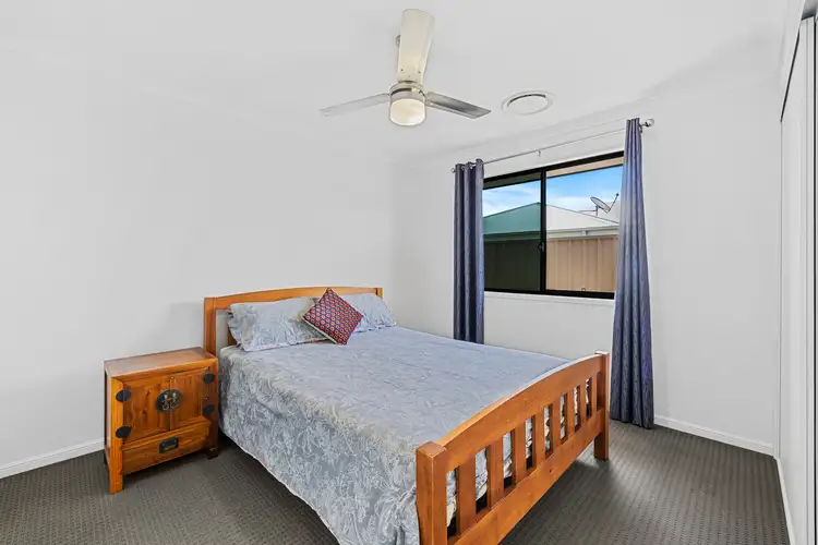 Second view of Homely house listing, 9 Singleton Court, Emerald QLD 4720