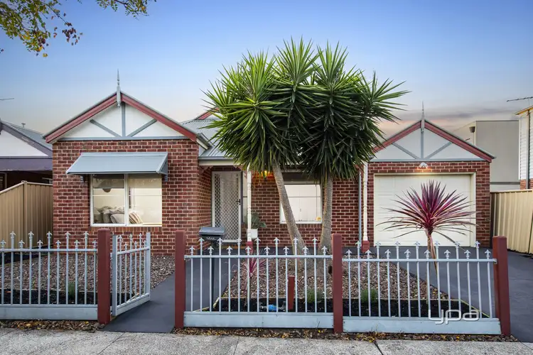 Main view of Homely house listing, 4 Gairdners Pass, Caroline Springs VIC 3023