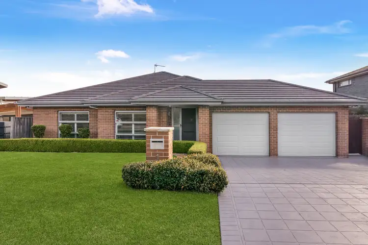 4 Thomas Boulton Circuit, Kellyville NSW 2155