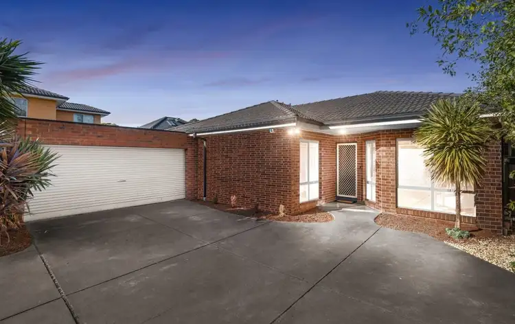 2/68 David Street North, Knoxfield VIC 3180