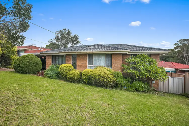 13 Deeson Place