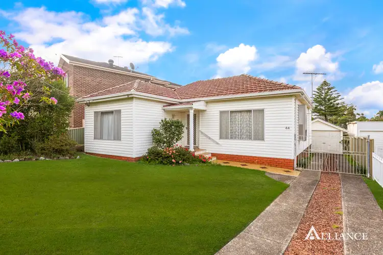 44 Glenview Avenue, Revesby NSW 2212