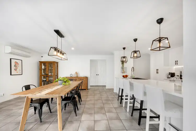Sixth view of Homely house listing, 6 De Vito Place, Mcdowall QLD 4053