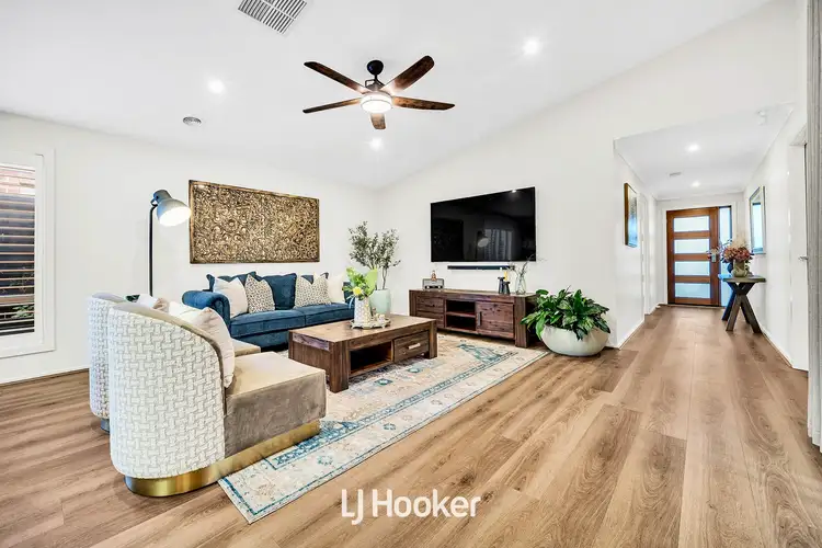 Fifth view of Homely house listing, 44 Mickleham Drive, Cranbourne North VIC 3977