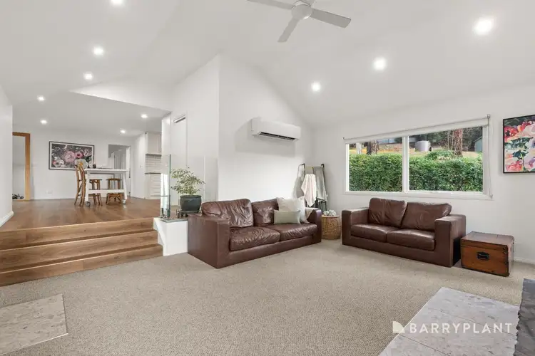 Sixth view of Homely house listing, 8 Lisheen Road, Cockatoo VIC 3781
