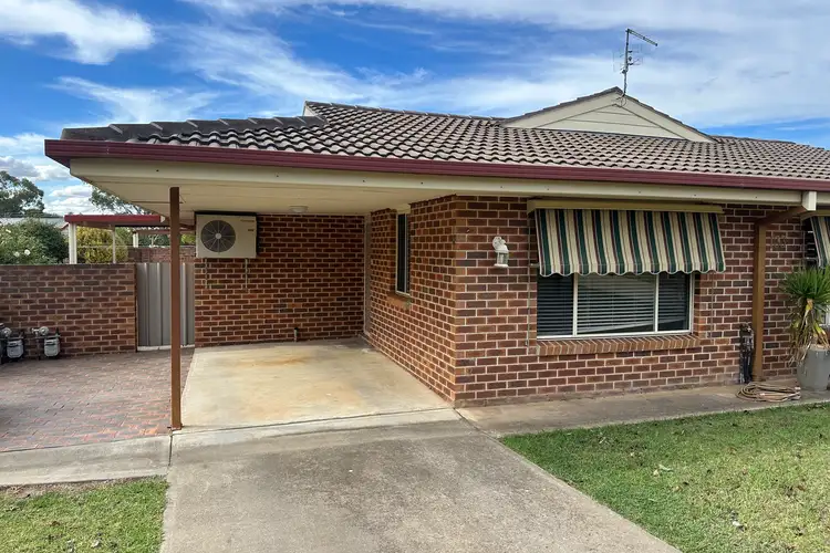 1/133 Hurley Street