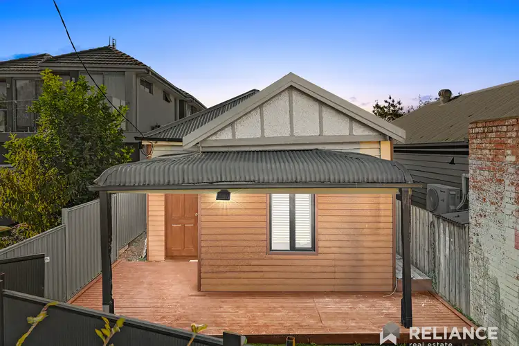 214 Ballarat Road, Footscray VIC 3011