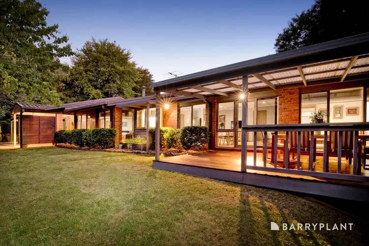 30 Olinda Crescent, Olinda VIC 3788