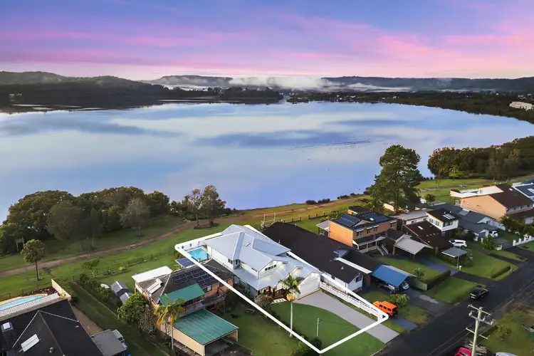 92 Broadwater Drive, Saratoga NSW 2251