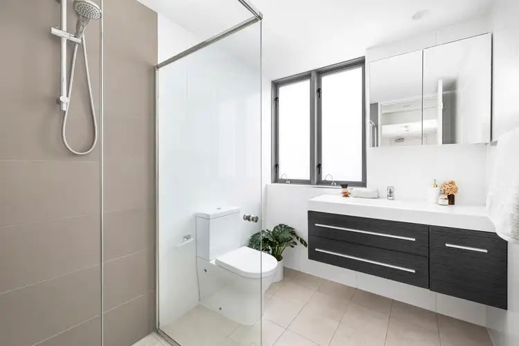 Fifth view of Homely apartment listing, 5/1271-1273 Pittwater Road, Narrabeen NSW 2101