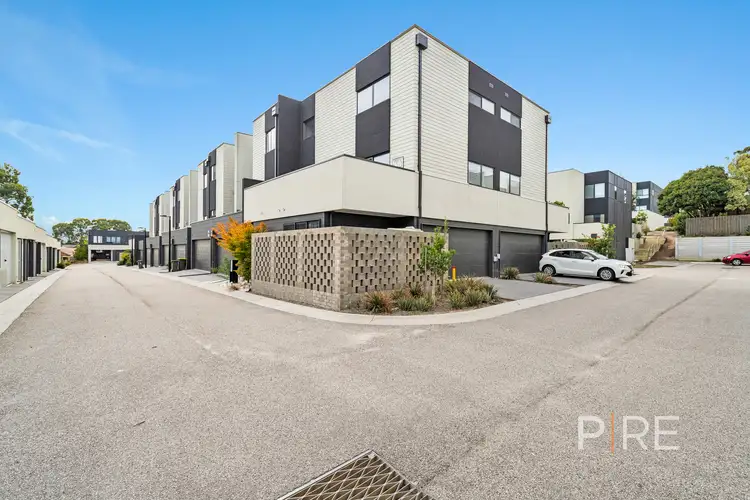 Main view of Homely townhouse listing, 3 Kinsfolk Circuit, Doveton VIC 3177