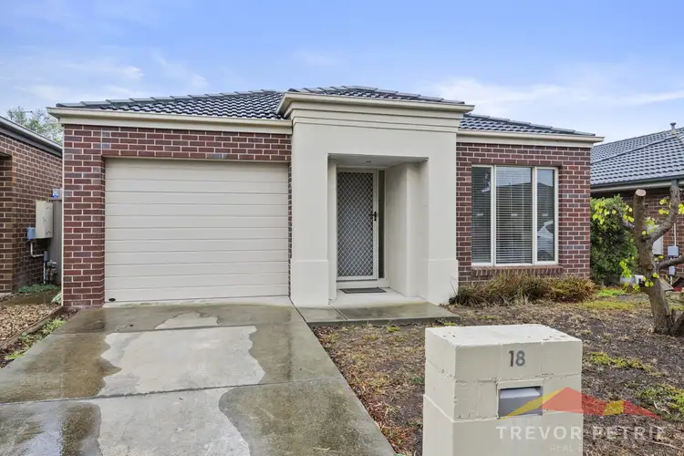 18 Echo Place, Alfredton VIC 3350
