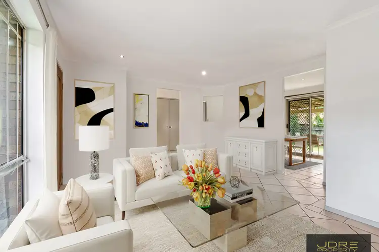 20 Bottlebrush Drive