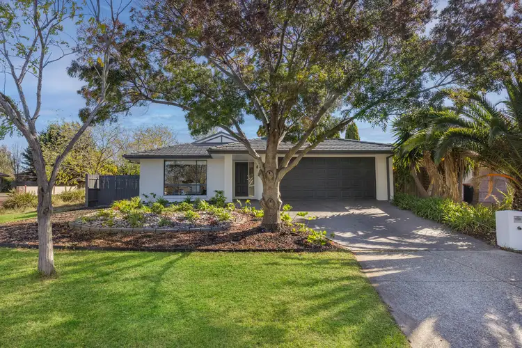 Main view of Homely house listing, 11 Ruthven Close, Hillside VIC 3037