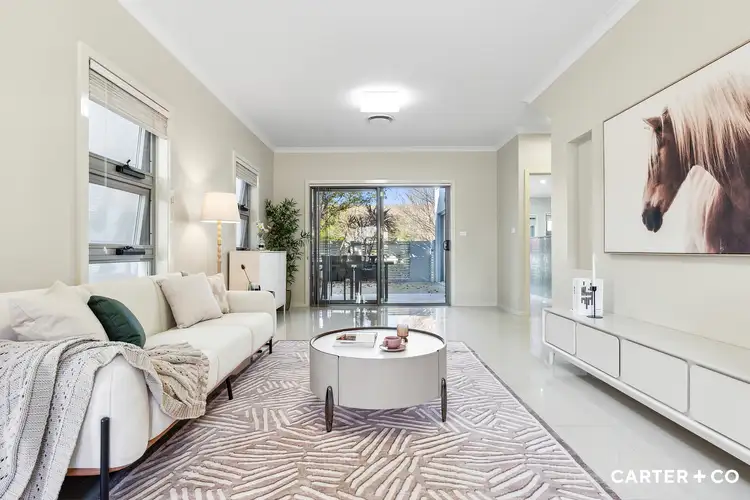 2/15 Dickins Street, Forde ACT 2914