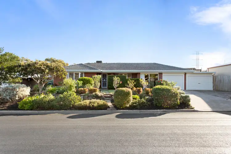 4 Glenhuntly Drive, Flagstaff Hill SA 5159