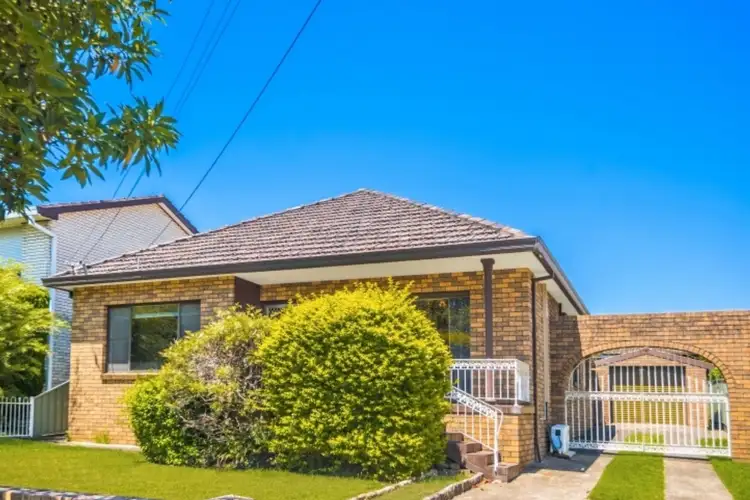 190 The Boulevarde, Miranda NSW 2228