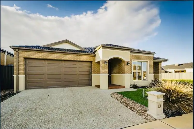 58 Breasley Parkway, Point Cook VIC 3030
