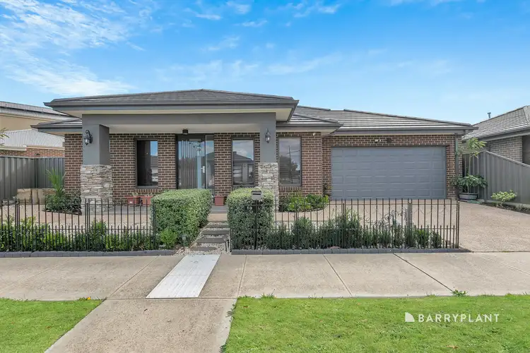 19 Shale Way, Wollert VIC 3750